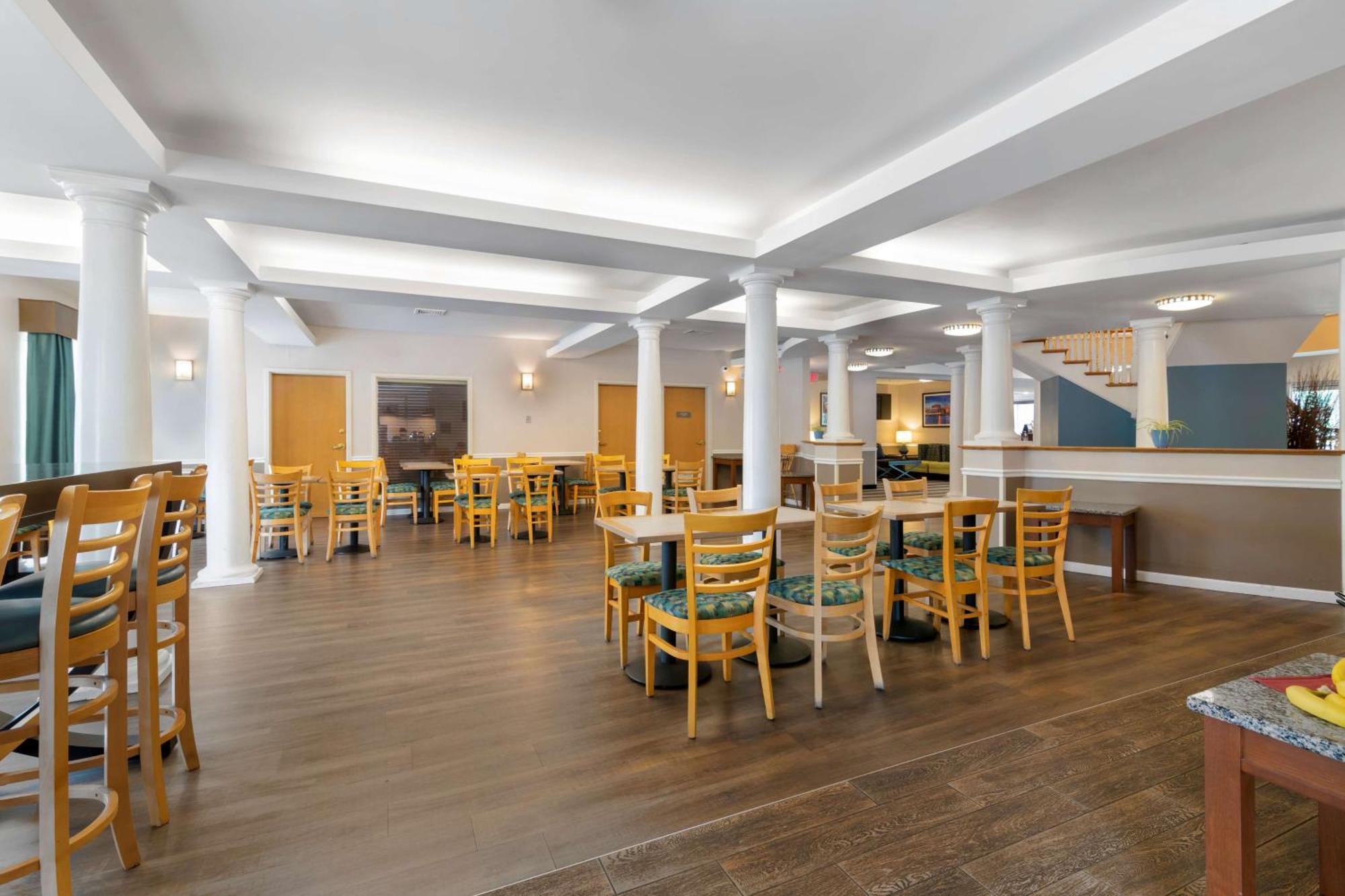 Best Western Plus Executive Court Inn & Conference Center Manchester Exterior foto